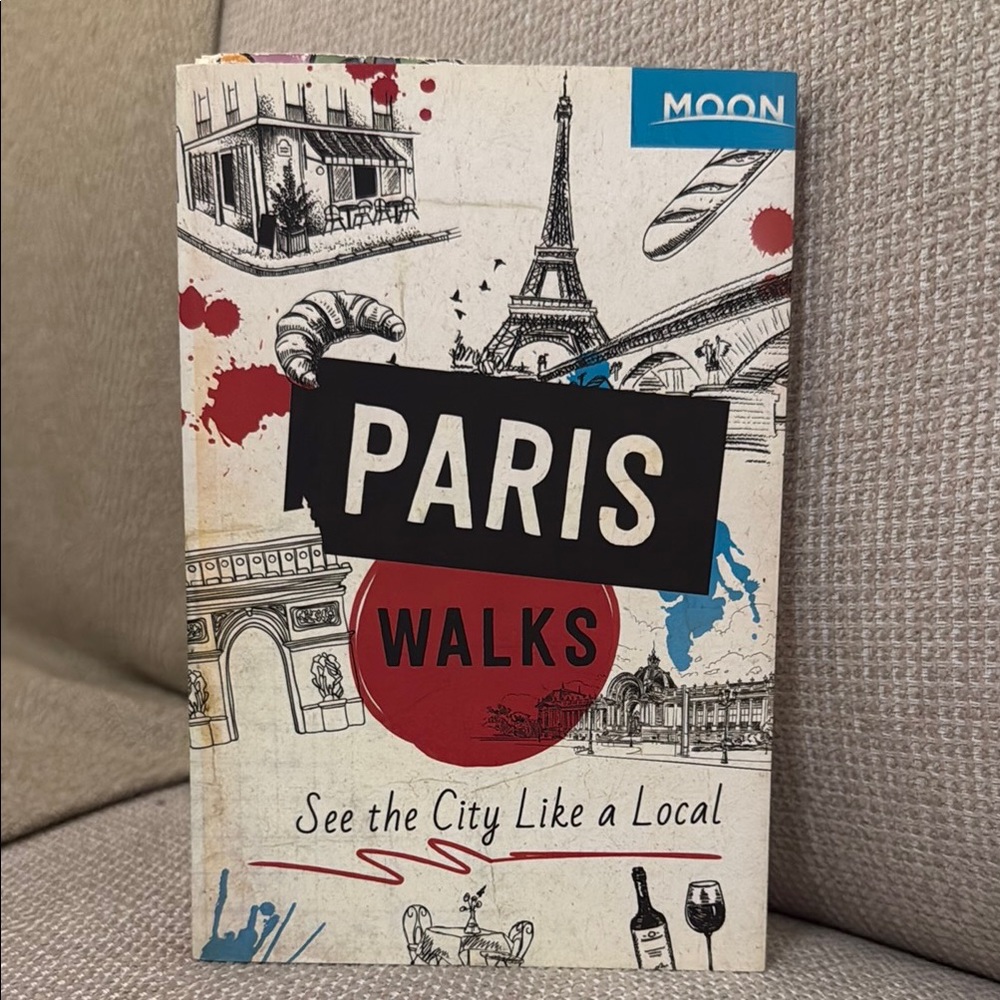 Paris Walks Guidebook